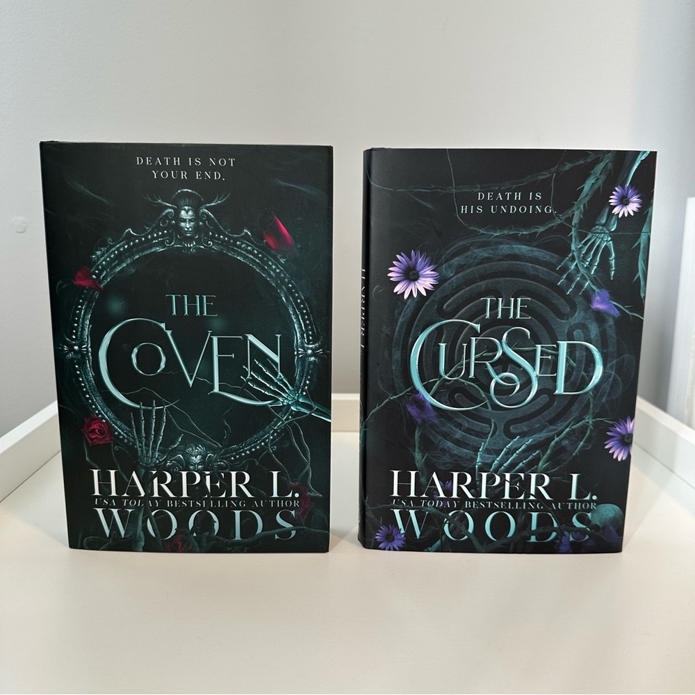 'The Coven' and 'The Cursed' Book Set - Black